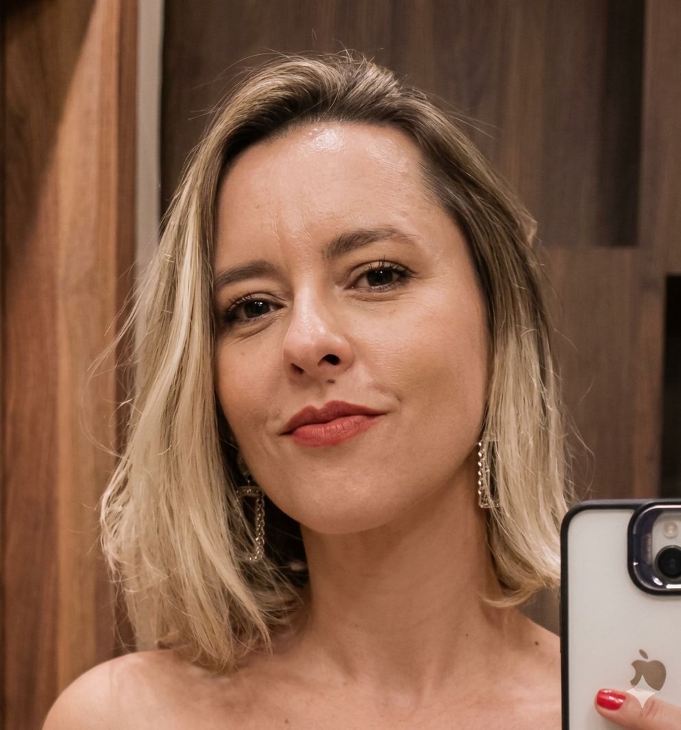 Vanessa V.